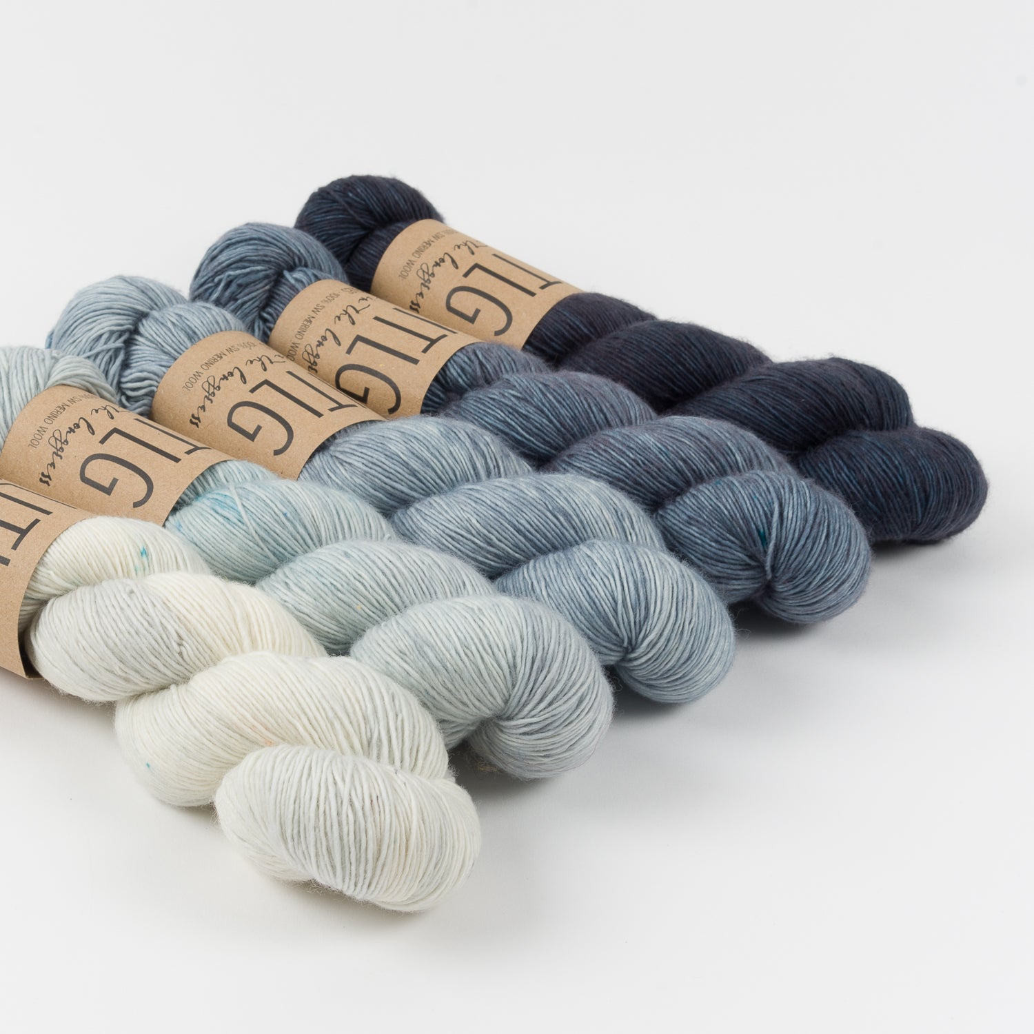 Southwold in the Snow yarn bundles coming tonight – Skein Queen
