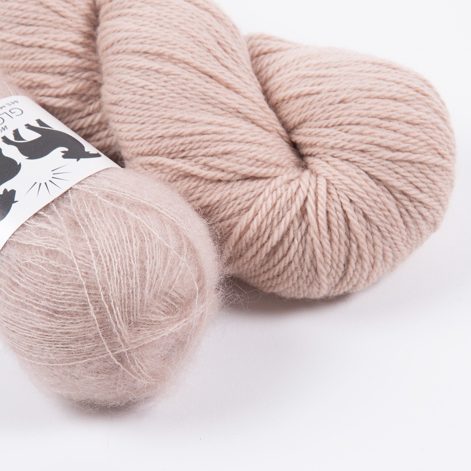 SAND MOHAIR MATCH TRIO DK