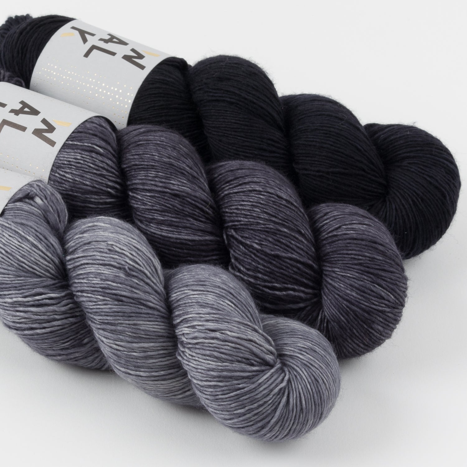 WESTKNITS KIT - VOLCANIC SLATE