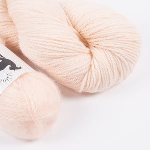 WESTKNITS KIT - WHITE PEACH MOHAIR MATCH DK