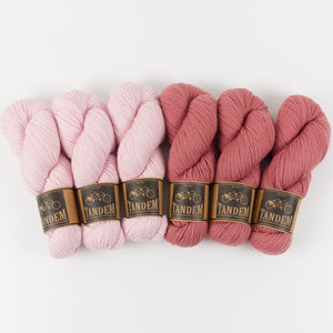 FLYING FOXTAIL BLANKET - BALLET SLIPPERS