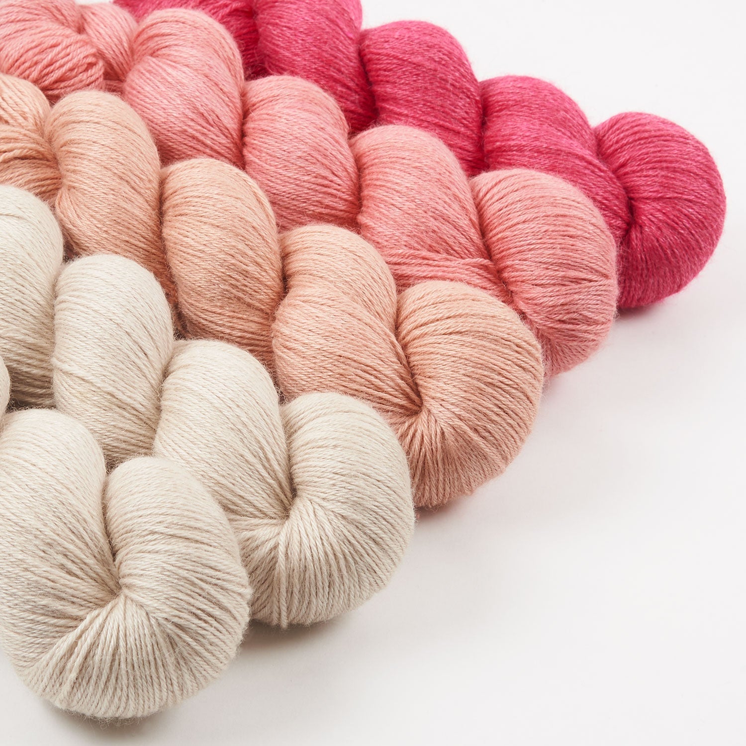 WESTKNITS KIT - MILK CORAL